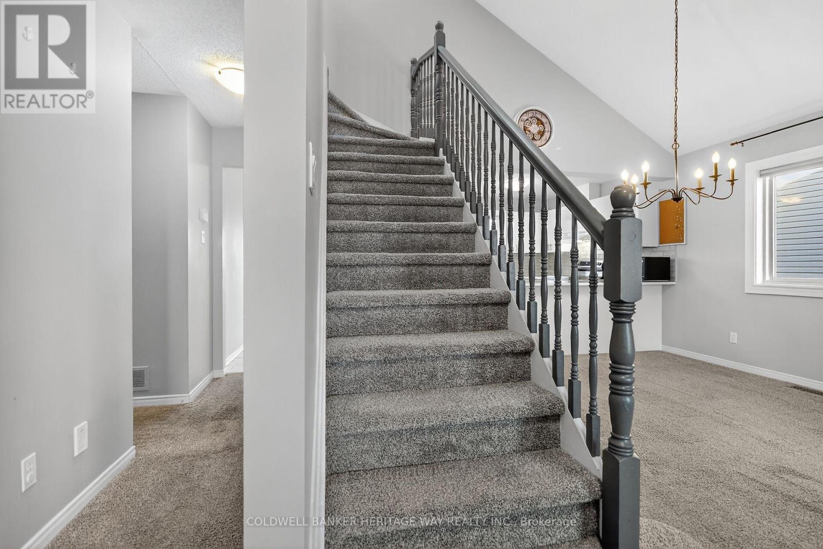 160 Patterson Crescent, Carleton Place, Ontario  K7C 4P3 - Photo 6 - X12703008