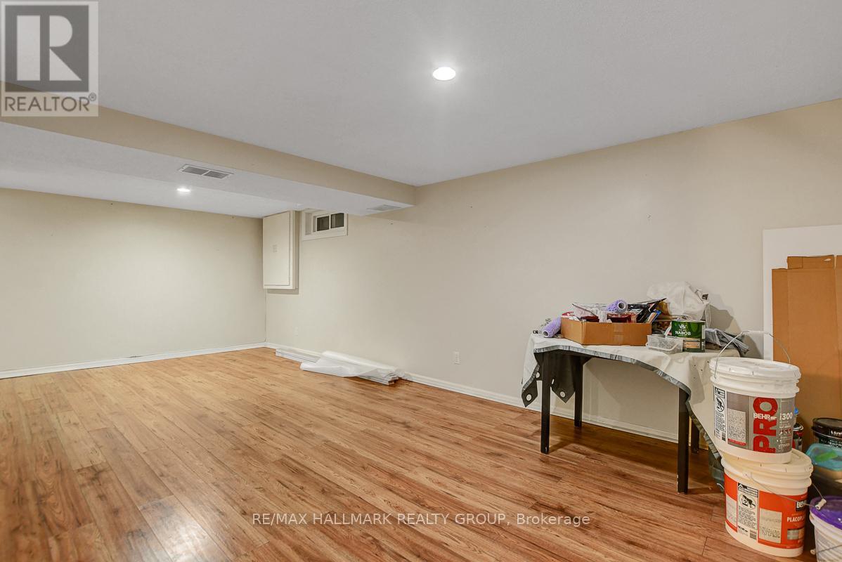 71 Morton Drive, Ottawa, Ontario  K2L 1W9 - Photo 29 - X12703014