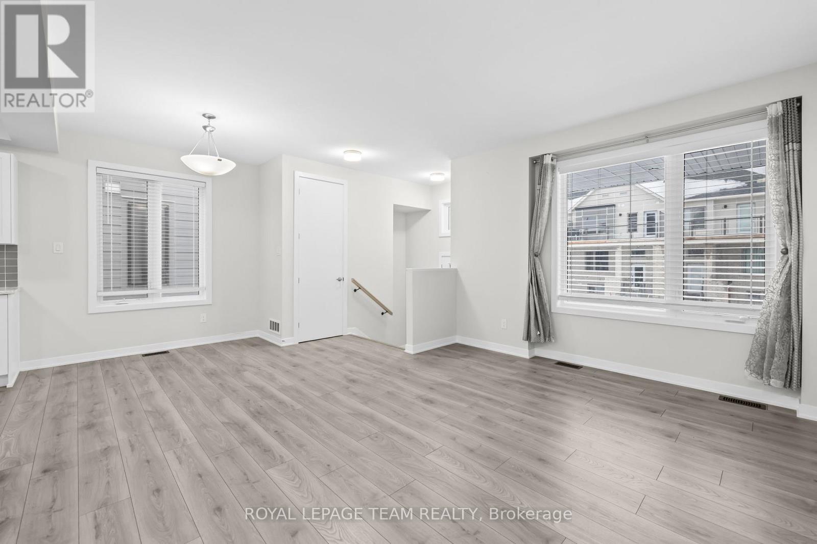 335 Catsfoot Walk, Ottawa, Ontario  K2J 7G9 - Photo 4 - X12703018