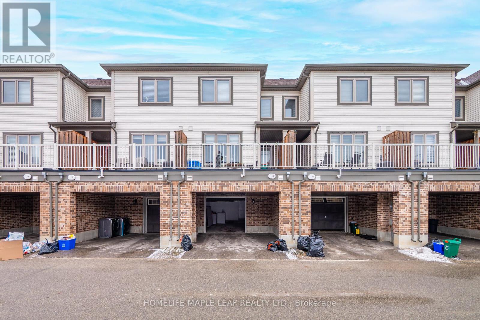 68 - 582 Linden Drive, Cambridge, Ontario  N3H 0C9 - Photo 3 - X12702632