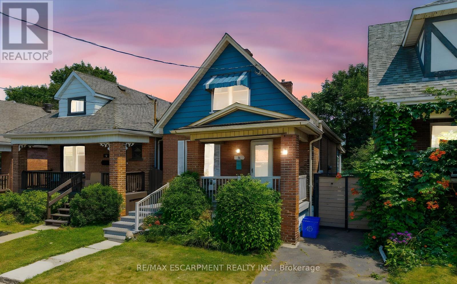 52 Connaught Avenue N, Hamilton, Ontario  L8L 6Y8 - Photo 2 - X12702664