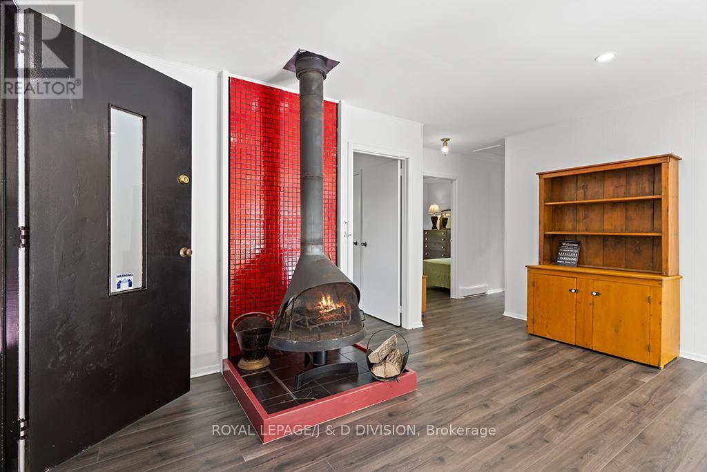 637202 Prince Of Wales Road, Mulmur, Ontario  L0N 1J0 - Photo 8 - X12702734