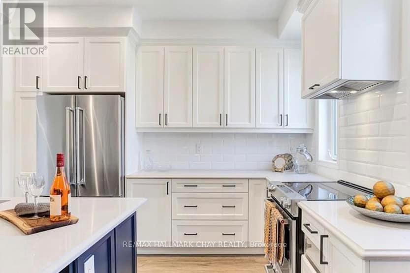 17 Chambery Street, Bracebridge, Ontario  P1L 0N4 - Photo 10 - X12702744