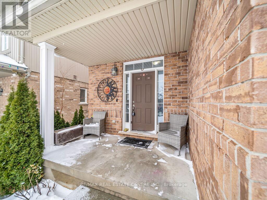 3 Creighton Avenue, Guelph, Ontario  N1E 0G8 - Photo 4 - X12702752