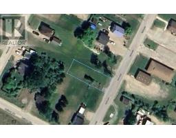 117 Quebec Street, Nakina, Ontario