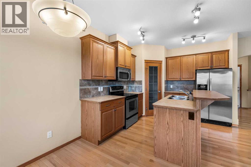 123, 100 Coopers Common Sw, Airdrie, Alberta  T4B 3C7 - Photo 11 - A2279751