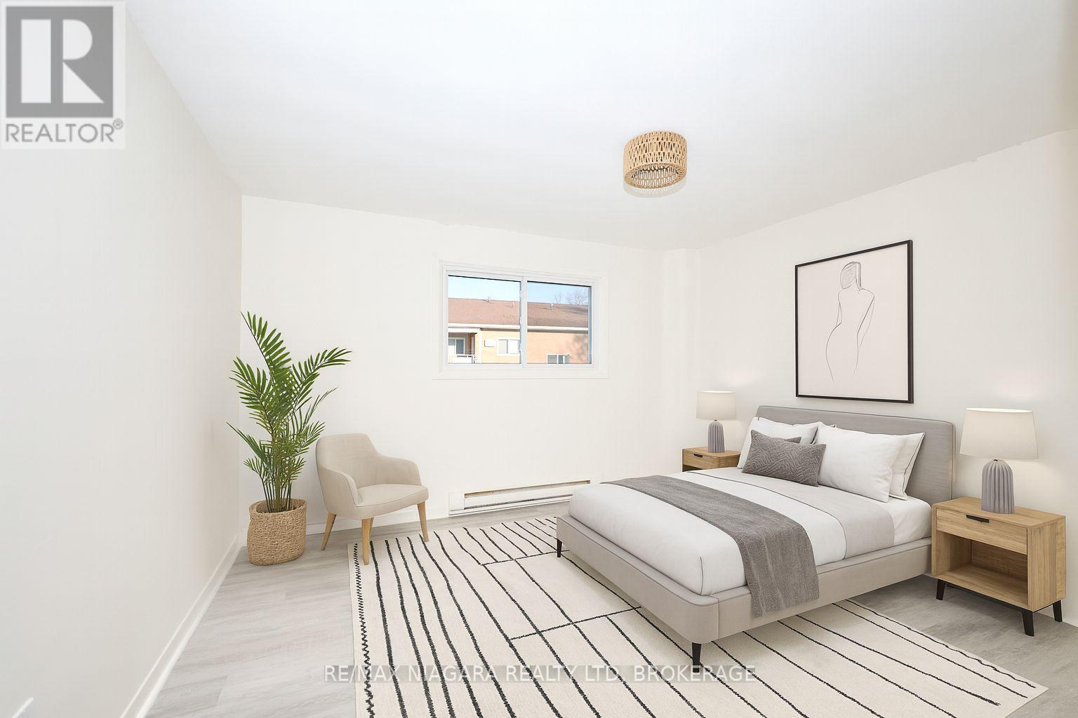 Unit 4 - 141 Plymouth Road, Welland (Lincoln/crowland), Ontario  L3B 3C8 - Photo 8 - X12702796