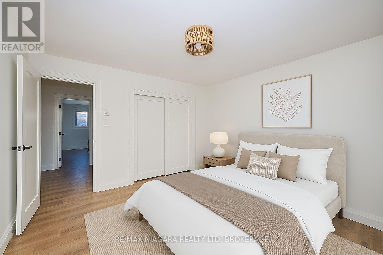 Unit 2 - 141 Plymouth Road, Welland (Lincoln/crowland), Ontario  L3B 3C8 - Photo 11 - X12702808