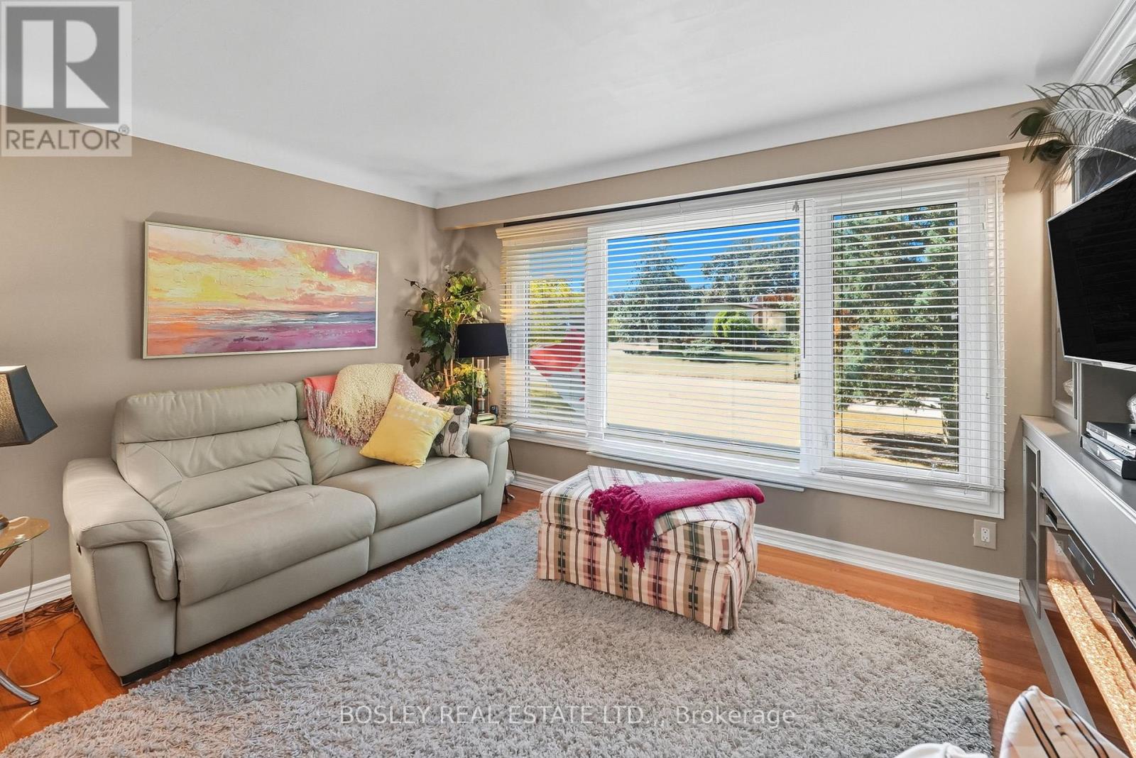 10 Northgate Circle, Niagara-On-The-Lake (Town), Ontario  L0S 1J0 - Photo 5 - X12702928