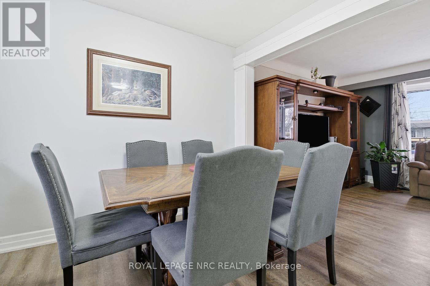 798 Parkdale Avenue, Fort Erie, Ontario  L2A 5B6 - Photo 15 - X12703058