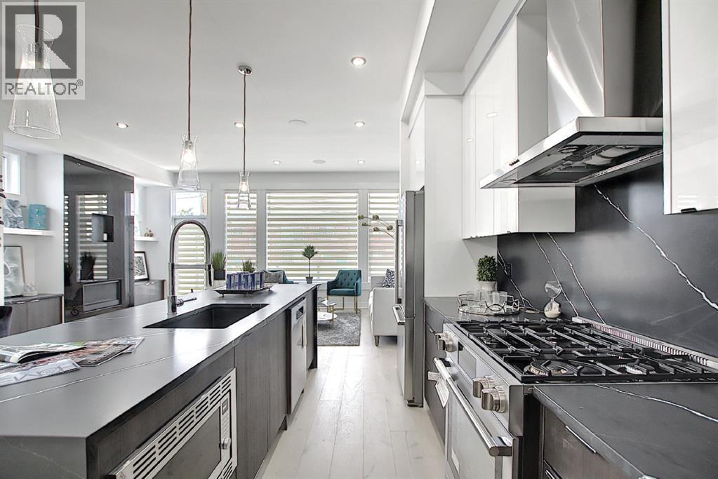 Unit 2, 940 38th Street Sw, Calgary, Alberta  T3C 1T3 - Photo 12 - A2279041