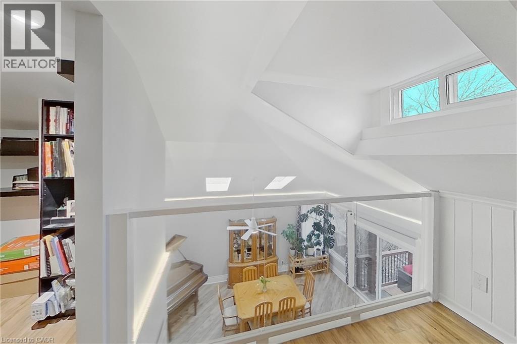 486 East 38th Street, Hamilton, Ontario  L8V 4G8 - Photo 34 - 40798916