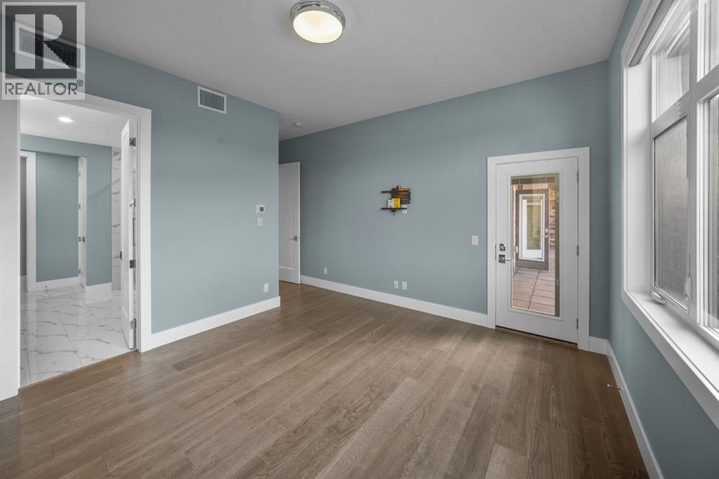 102, 29 Mahogany Circle Se, Calgary, Alberta  T2M 2V7 - Photo 28 - A2276702