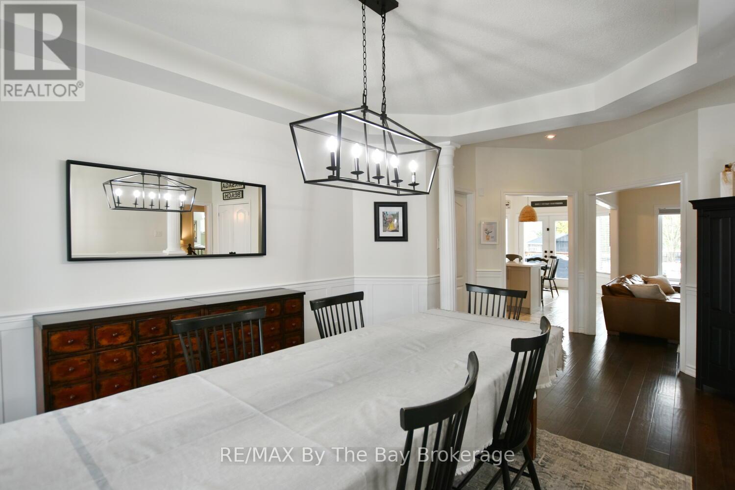 17 Basswood Drive, Wasaga Beach, Ontario  L9Z 0A8 - Photo 14 - S12702914