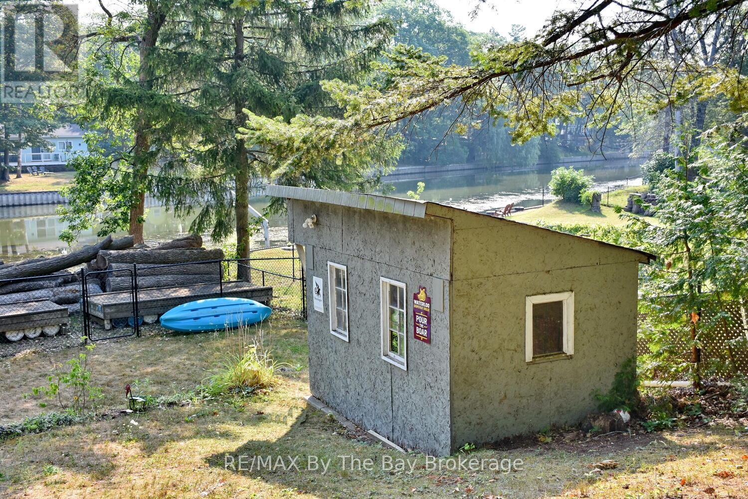 103 Sunnidale Road S, Wasaga Beach, Ontario  L9Z 2S9 - Photo 34 - S12702920