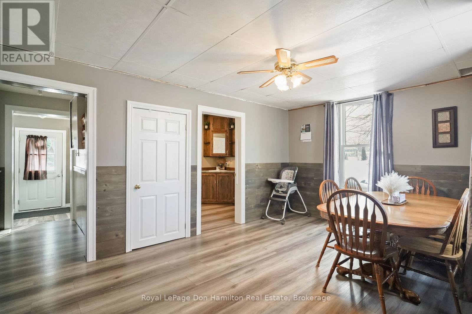 540 Ainley Street, Huron East, Ontario  N0G 1H0 - Photo 20 - X12702974