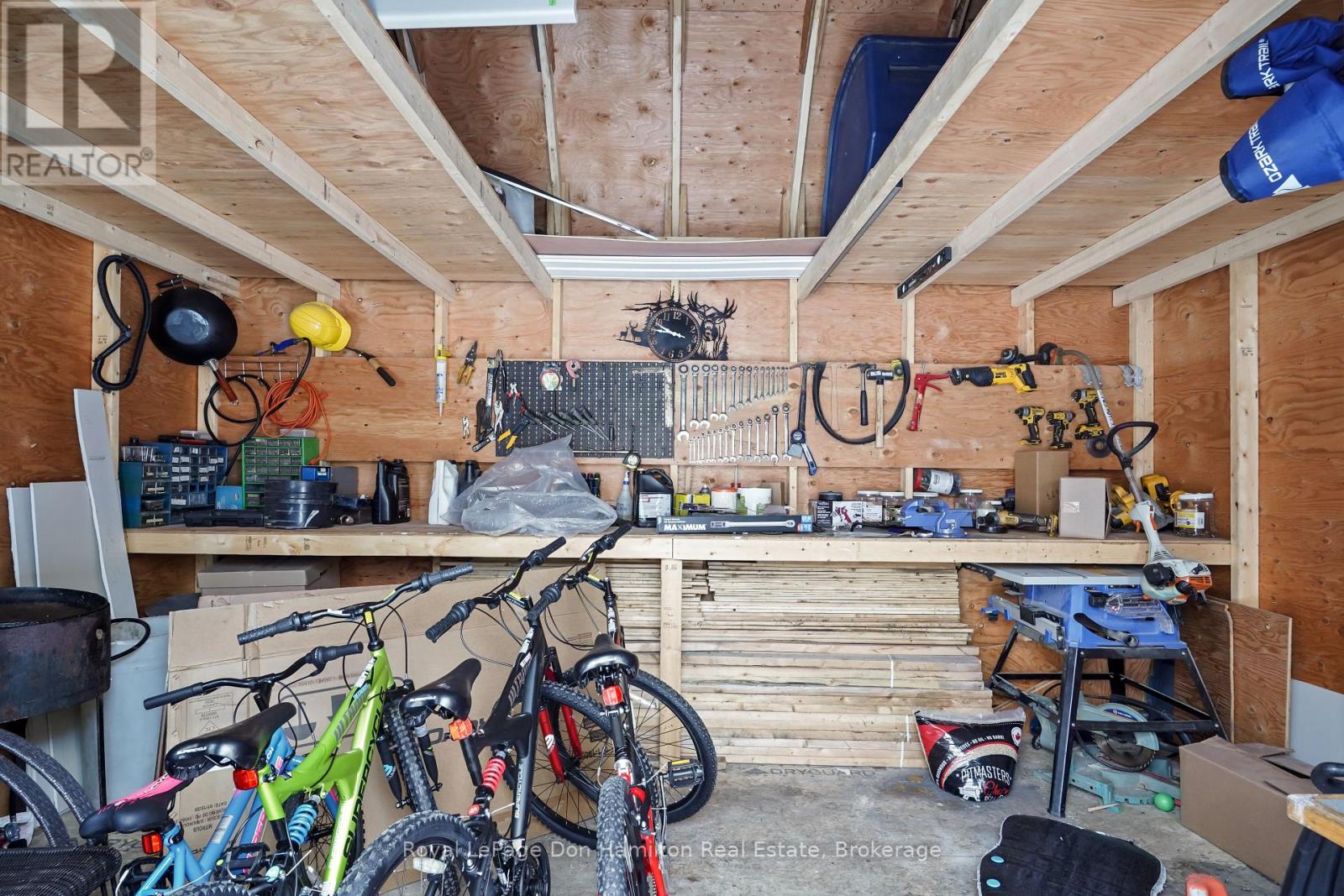 540 Ainley Street, Huron East, Ontario  N0G 1H0 - Photo 39 - X12702974