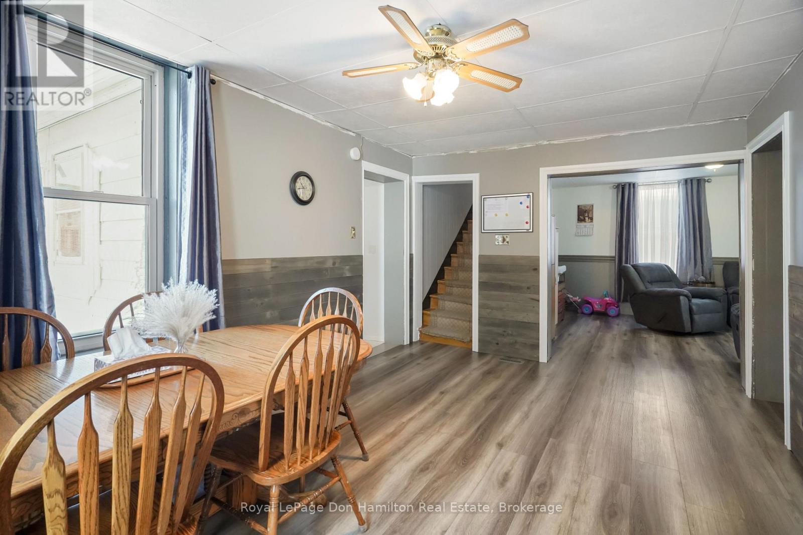 540 Ainley Street, Huron East, Ontario  N0G 1H0 - Photo 16 - X12702974