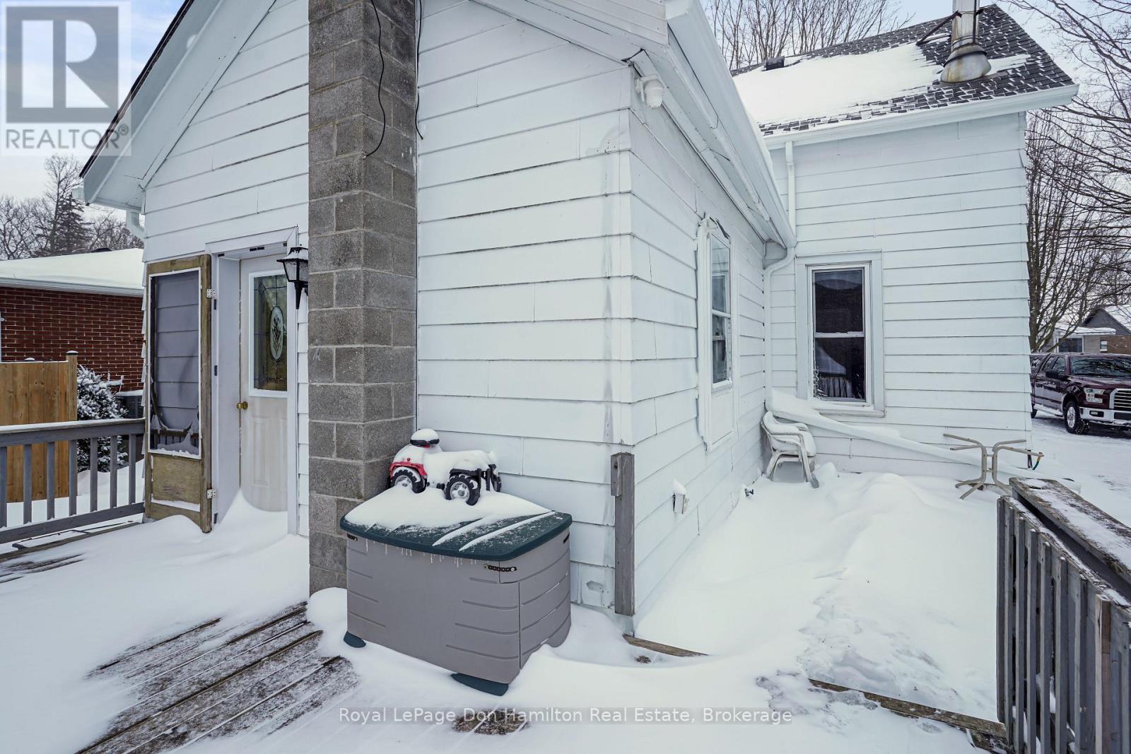 540 Ainley Street, Huron East, Ontario  N0G 1H0 - Photo 43 - X12702974