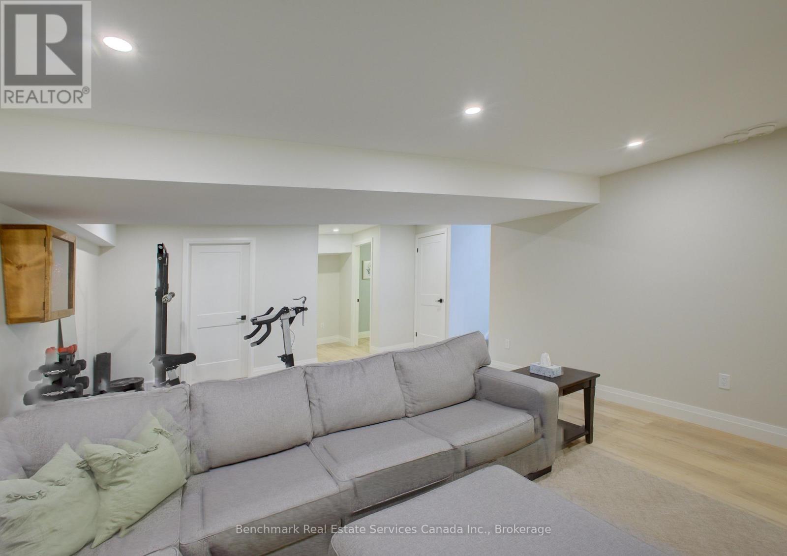 160 Ridgewood Crescent, St. Marys, Ontario  N4X 1E8 - Photo 28 - X12703046