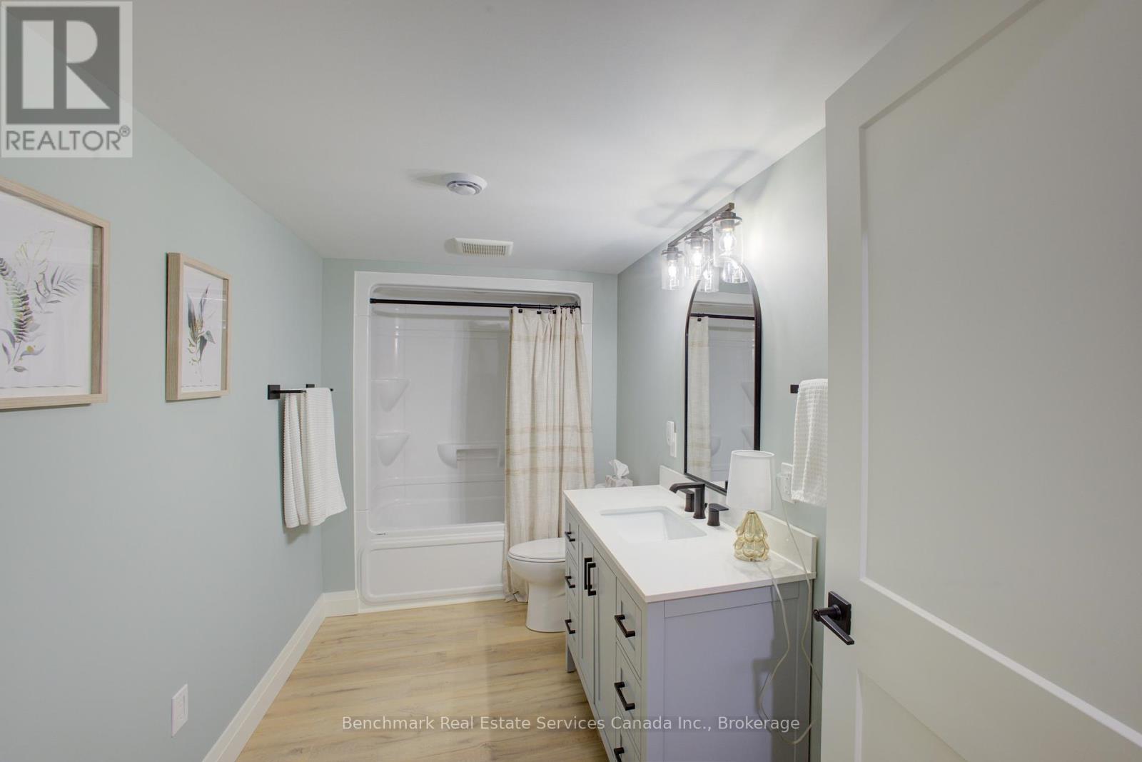 160 Ridgewood Crescent, St. Marys, Ontario  N4X 1E8 - Photo 32 - X12703046