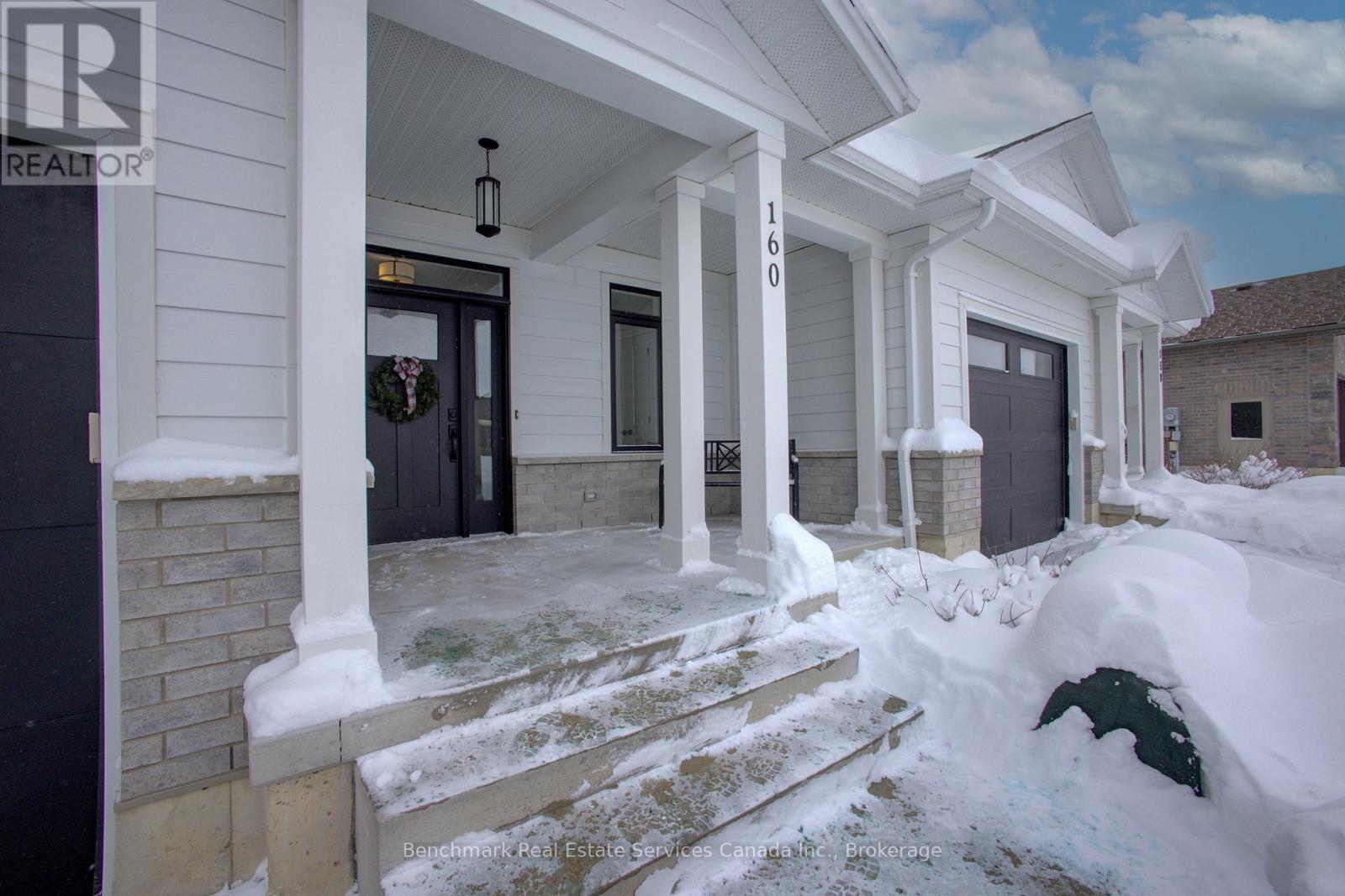 160 Ridgewood Crescent, St. Marys, Ontario  N4X 1E8 - Photo 4 - X12703046