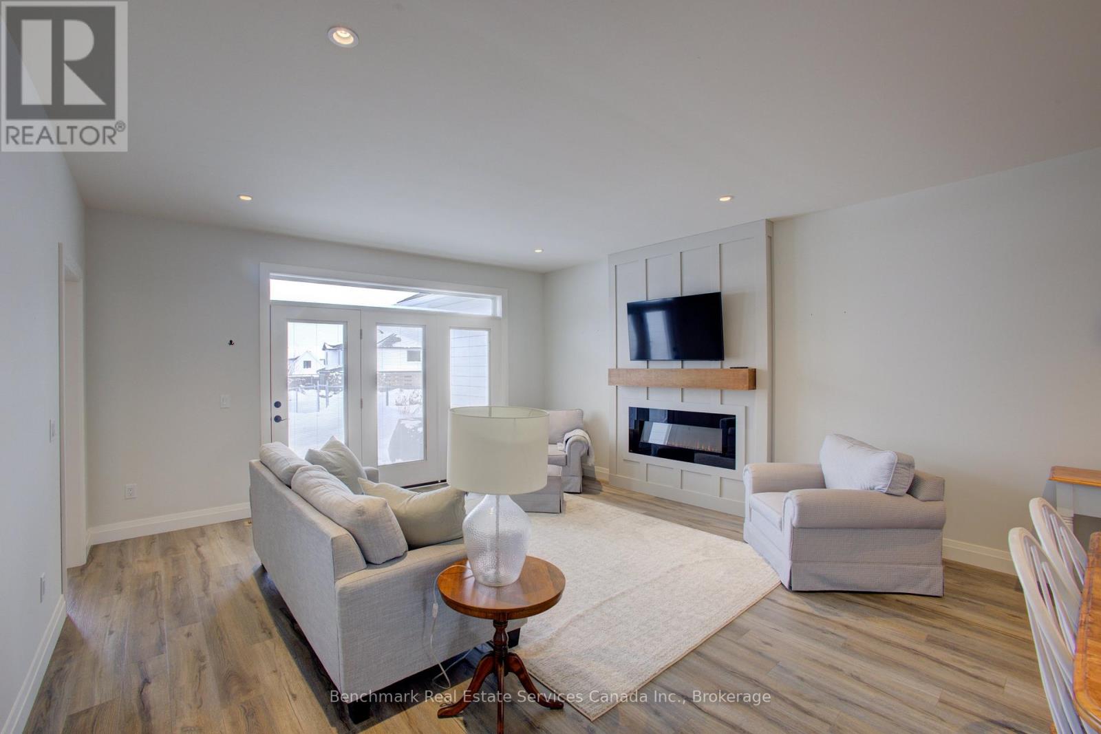 160 Ridgewood Crescent, St. Marys, Ontario  N4X 1E8 - Photo 18 - X12703046