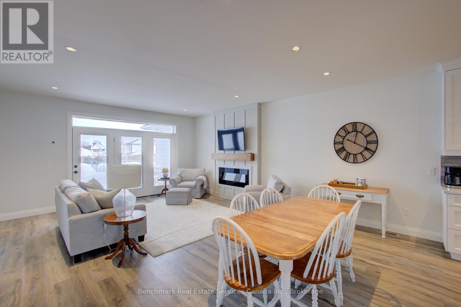 160 Ridgewood Crescent, St. Marys, Ontario  N4X 1E8 - Photo 16 - X12703046