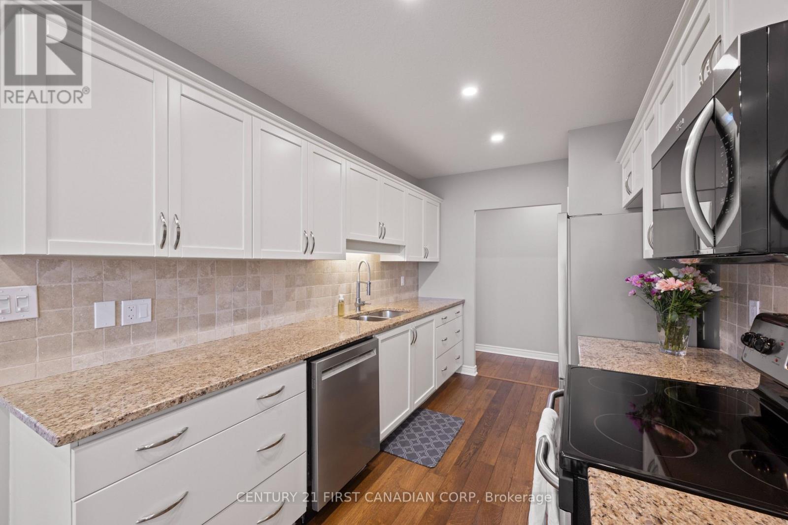 1104 - 353 Commissioners Road W, London South, Ontario  N6J 0A3 - Photo 11 - X12702868