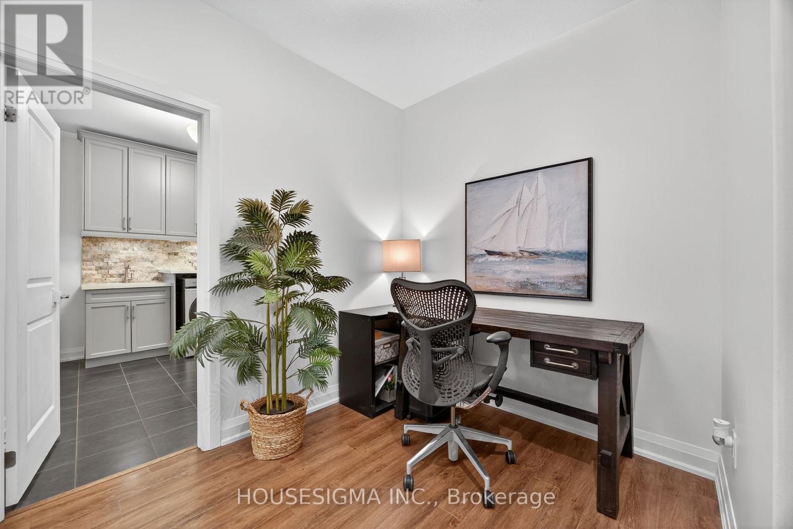 69 Landscape Drive, Oro-Medonte, Ontario  L3R 5B4 - Photo 25 - S12702024