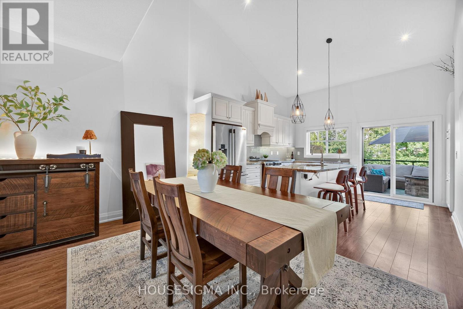 69 Landscape Drive, Oro-Medonte, Ontario  L3R 5B4 - Photo 22 - S12702024