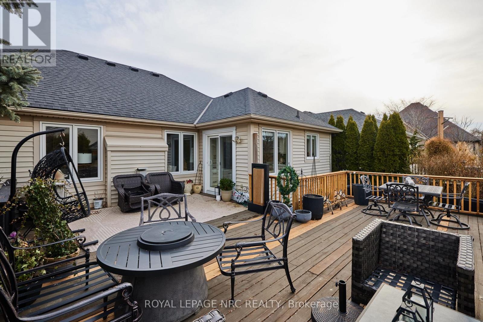 611 Victoria Street, Niagara-On-The-Lake, Ontario  L0S 1J0 - Photo 43 - X12701784