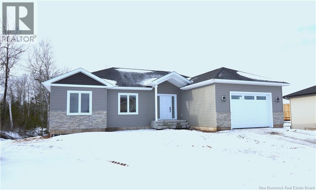 57 Robert, Shediac, New Brunswick  E4P 0R2 - Photo 2 - NB129904