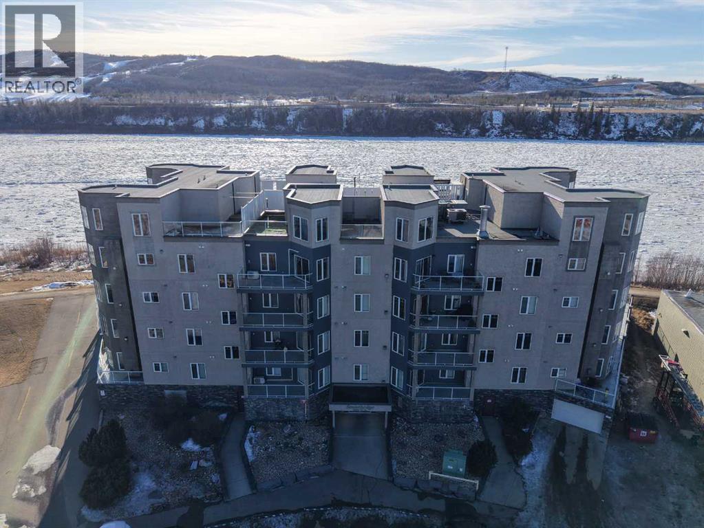 308, 9810 94 Street, Peace River, Alberta