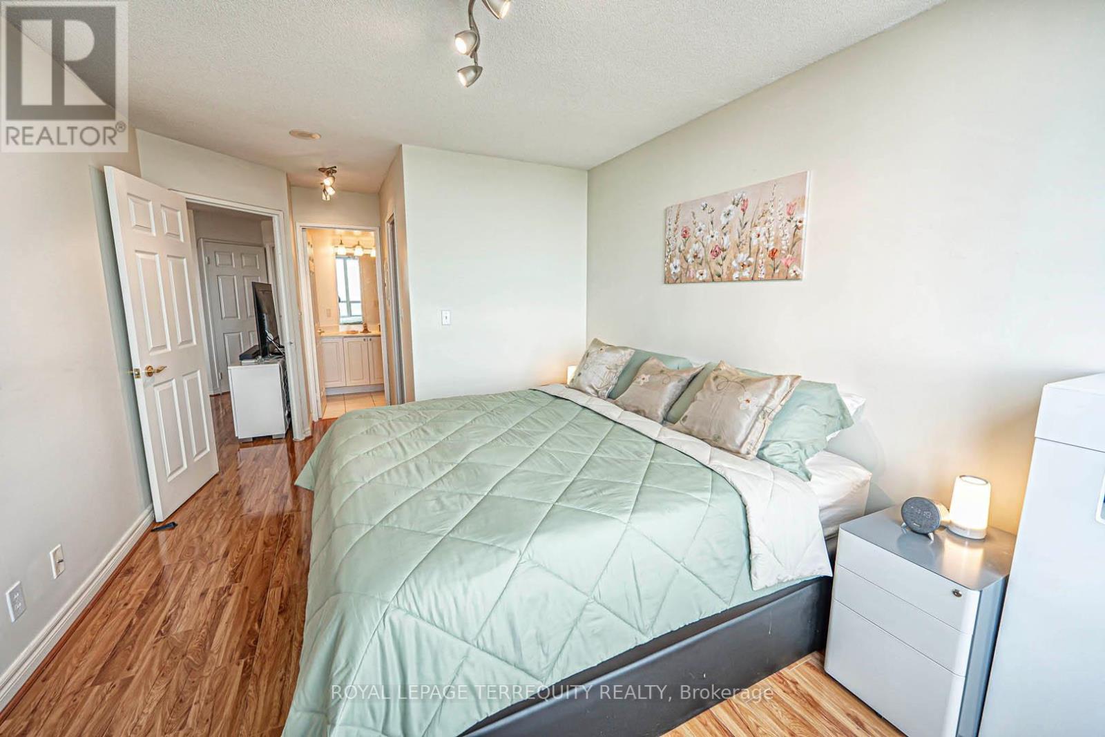 2610 - 23 Hollywood Avenue, Toronto (Willowdale East), Ontario  M2N 7L8 - Photo 22 - C12702870