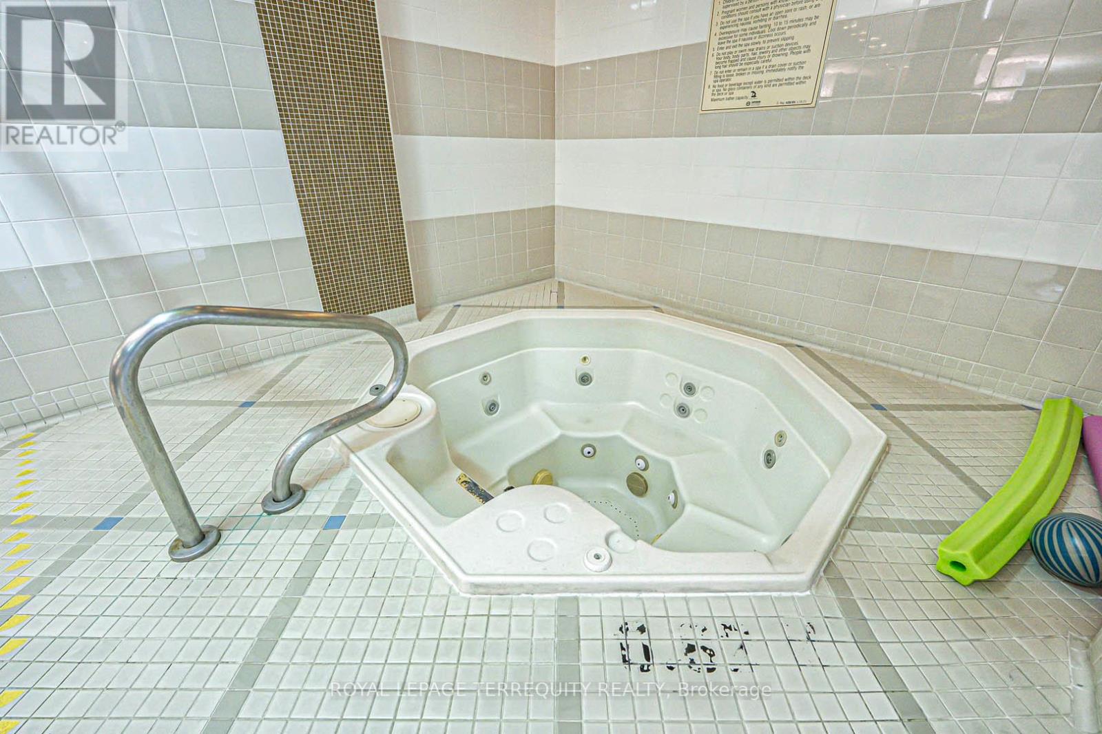 2610 - 23 Hollywood Avenue, Toronto (Willowdale East), Ontario  M2N 7L8 - Photo 34 - C12702870