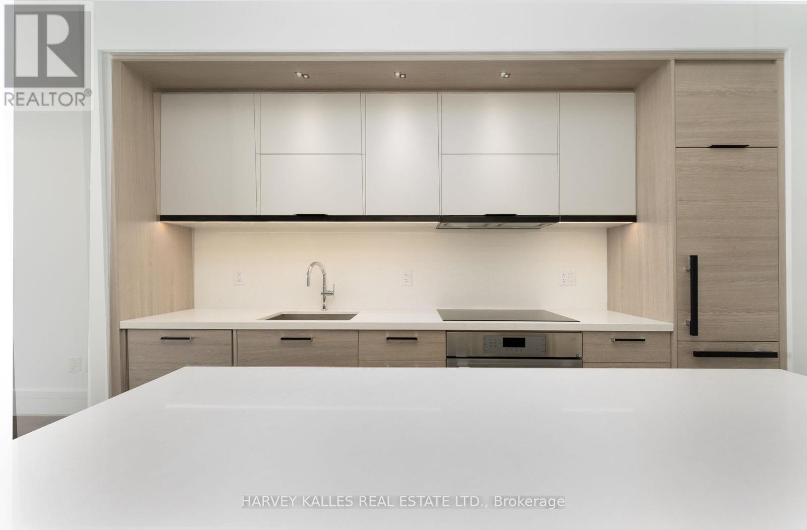 1505 - 215 Lonsdale Road, Toronto, Ontario  M4V 1W7 - Photo 4 - C12702872