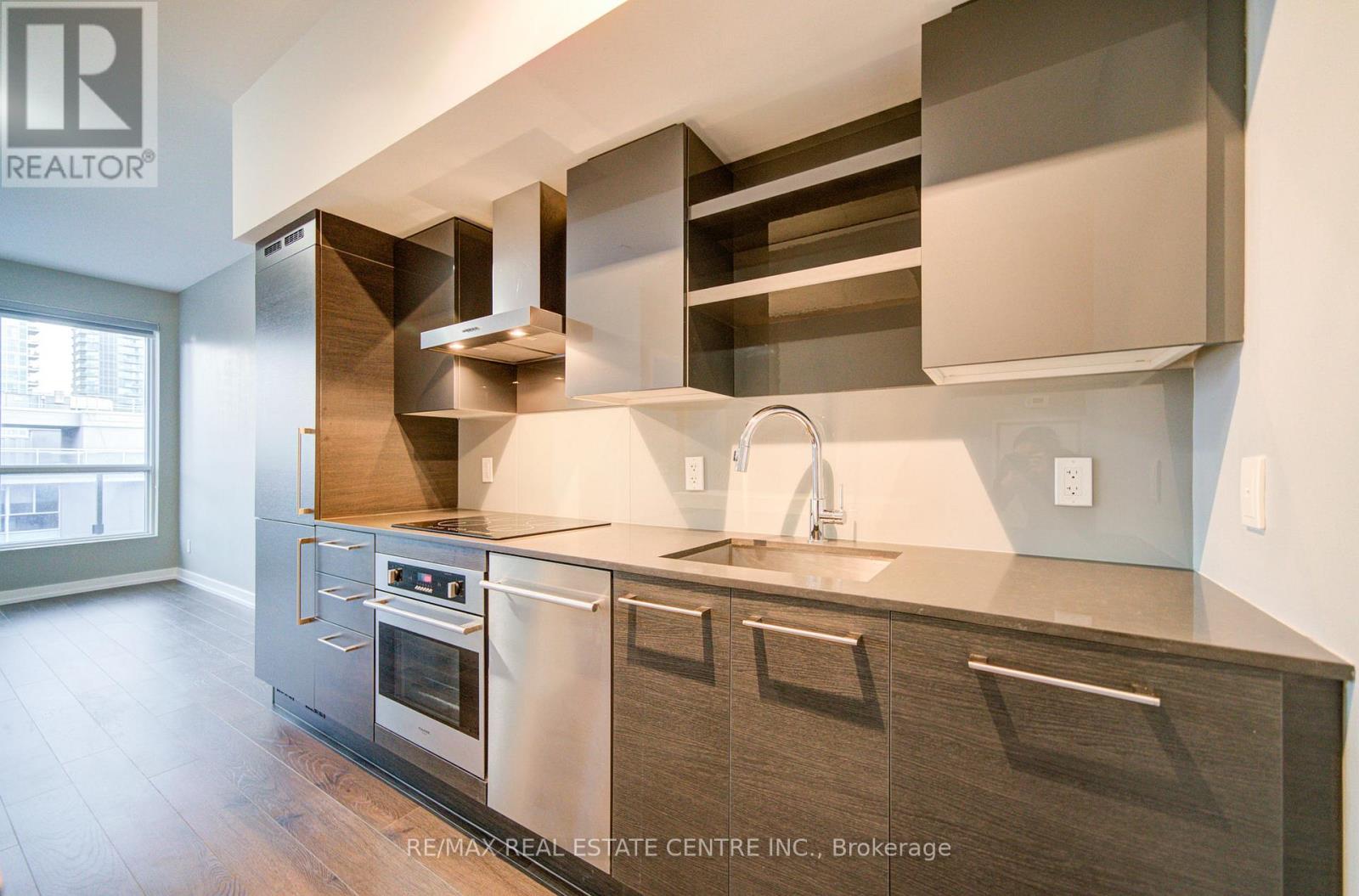 1038 - 1030 King Street W, Toronto, Ontario  M6K 0B4 - Photo 13 - C12702904