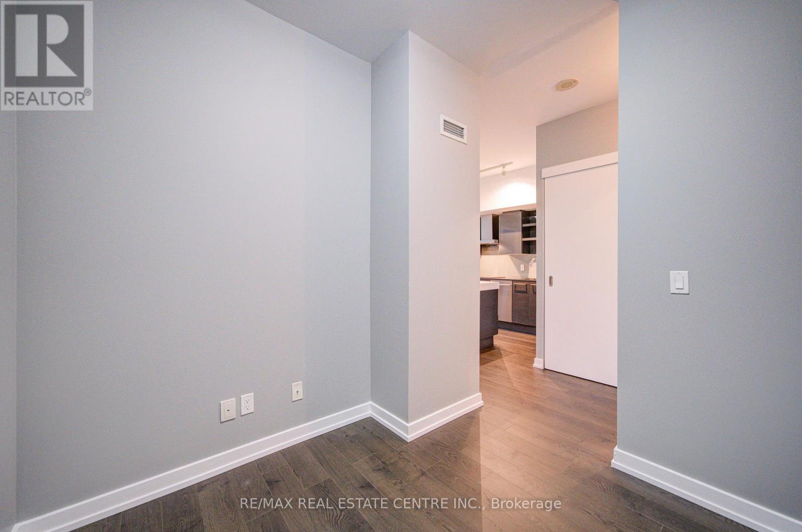 1038 - 1030 King Street W, Toronto, Ontario  M6K 0B4 - Photo 8 - C12702904