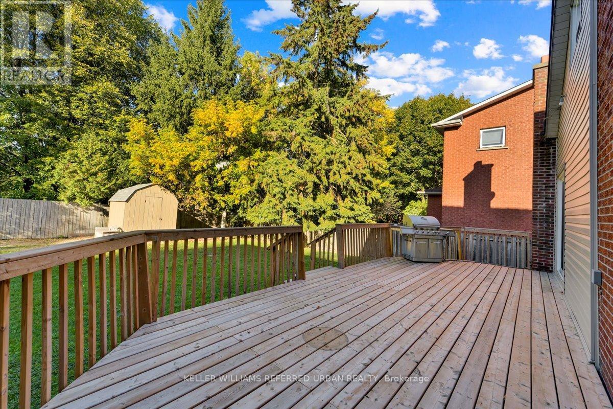 116 Burnett Avenue, Toronto, Ontario  M2N 1V5 - Photo 11 - C12702960