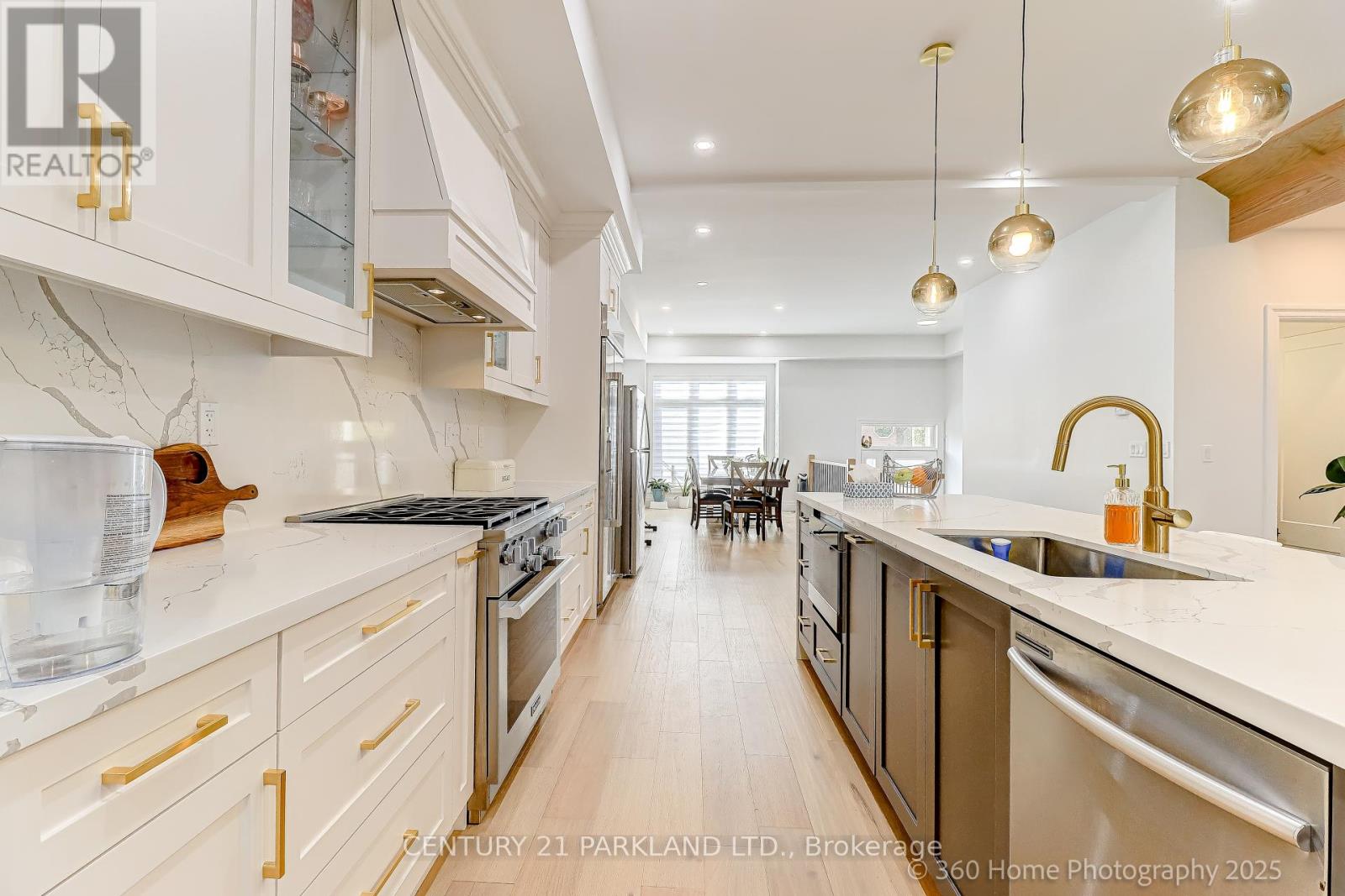 30 Glen Echo Road, Toronto, Ontario  M4N 2E1 - Photo 7 - C12702998