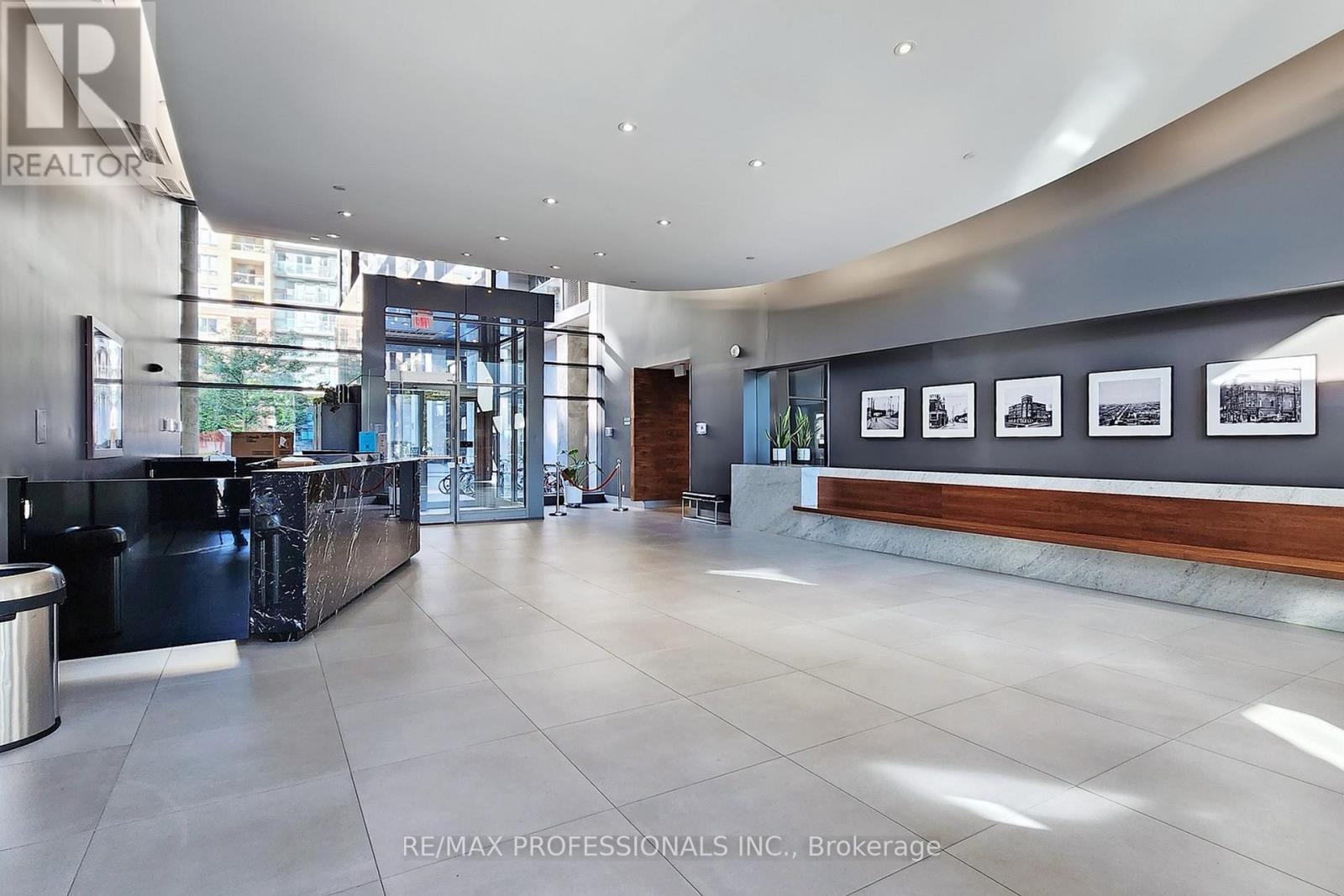 1123 - 68 Abell Street, Toronto, Ontario  M6J 0B1 - Photo 31 - C12703028