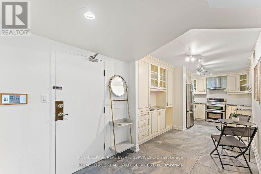 1711 - 5444 Yonge Street, Toronto, Ontario  M2N 6J4 - Photo 5 - C12703034