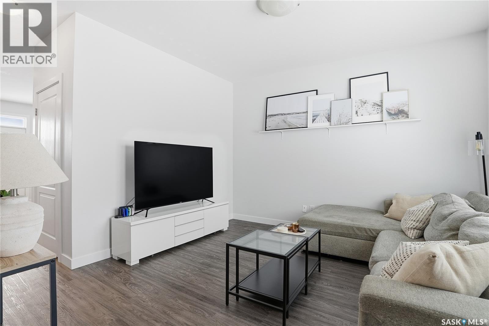 4034 Centennial Drive, Saskatoon, Saskatchewan  S7L 6R1 - Photo 5 - SK026951