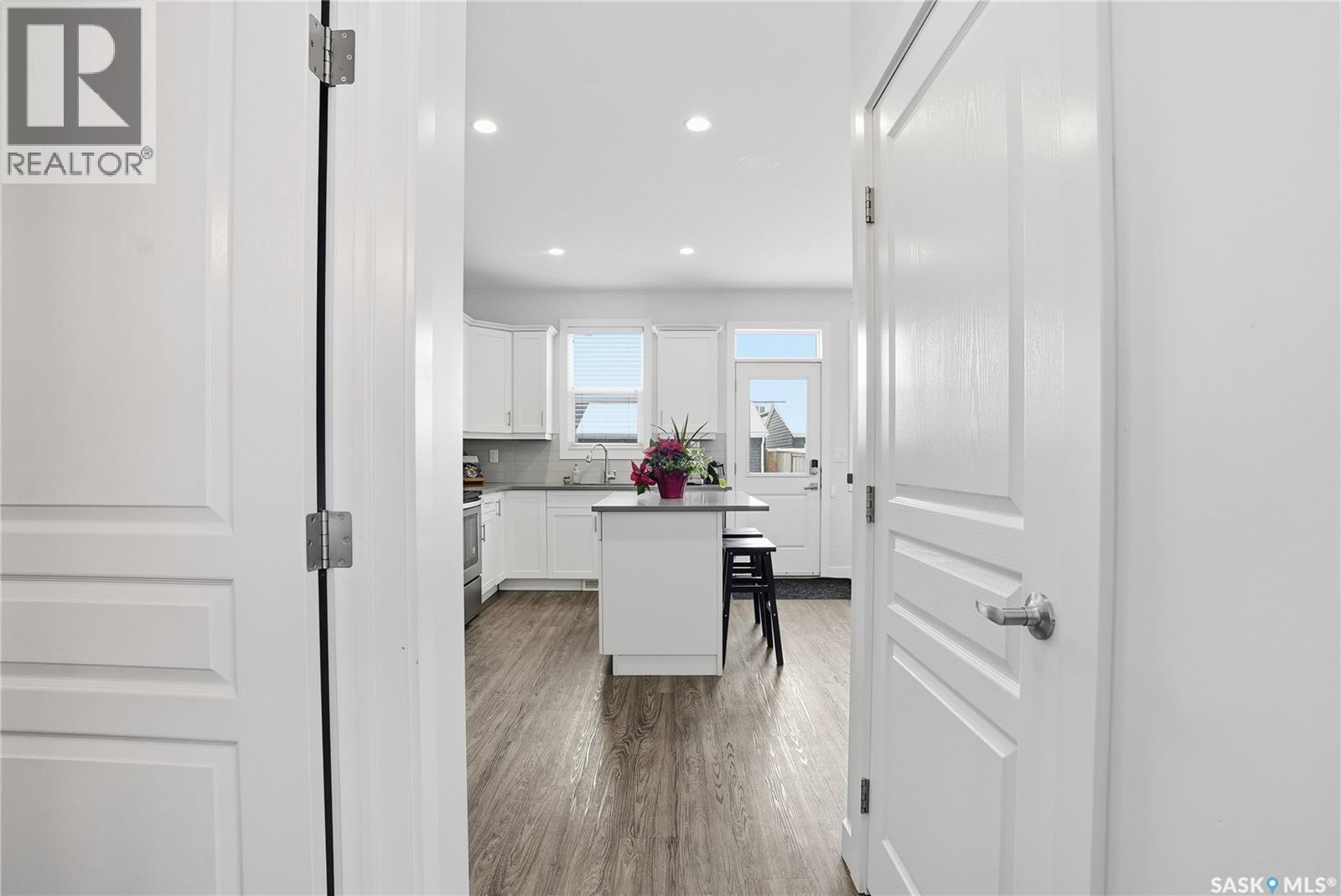 4034 Centennial Drive, Saskatoon, Saskatchewan  S7L 6R1 - Photo 8 - SK026951