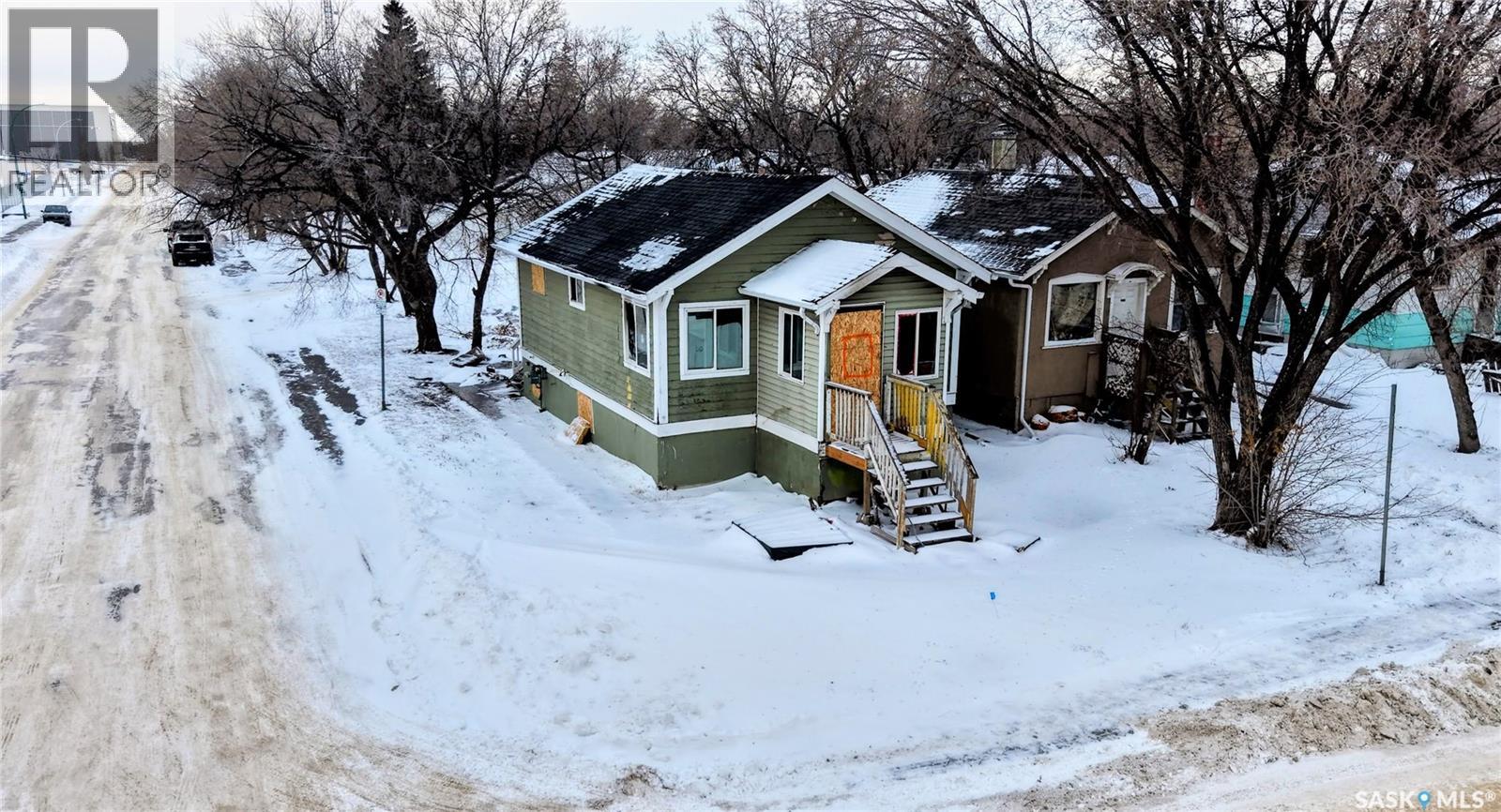 1578 ELPHINSTONE STREET, regina, Saskatchewan