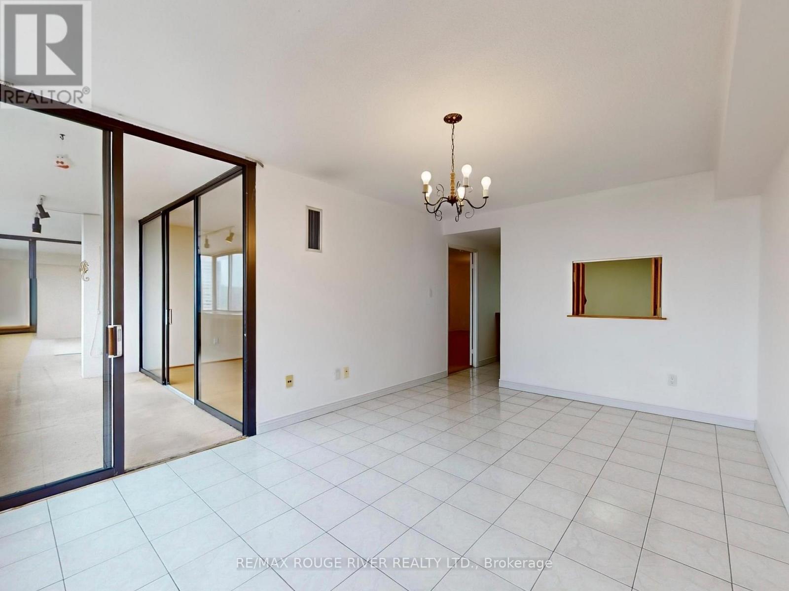 1007 - 2350 Bridletowne Circle, Toronto, Ontario  M1W 3E6 - Photo 17 - E12702800