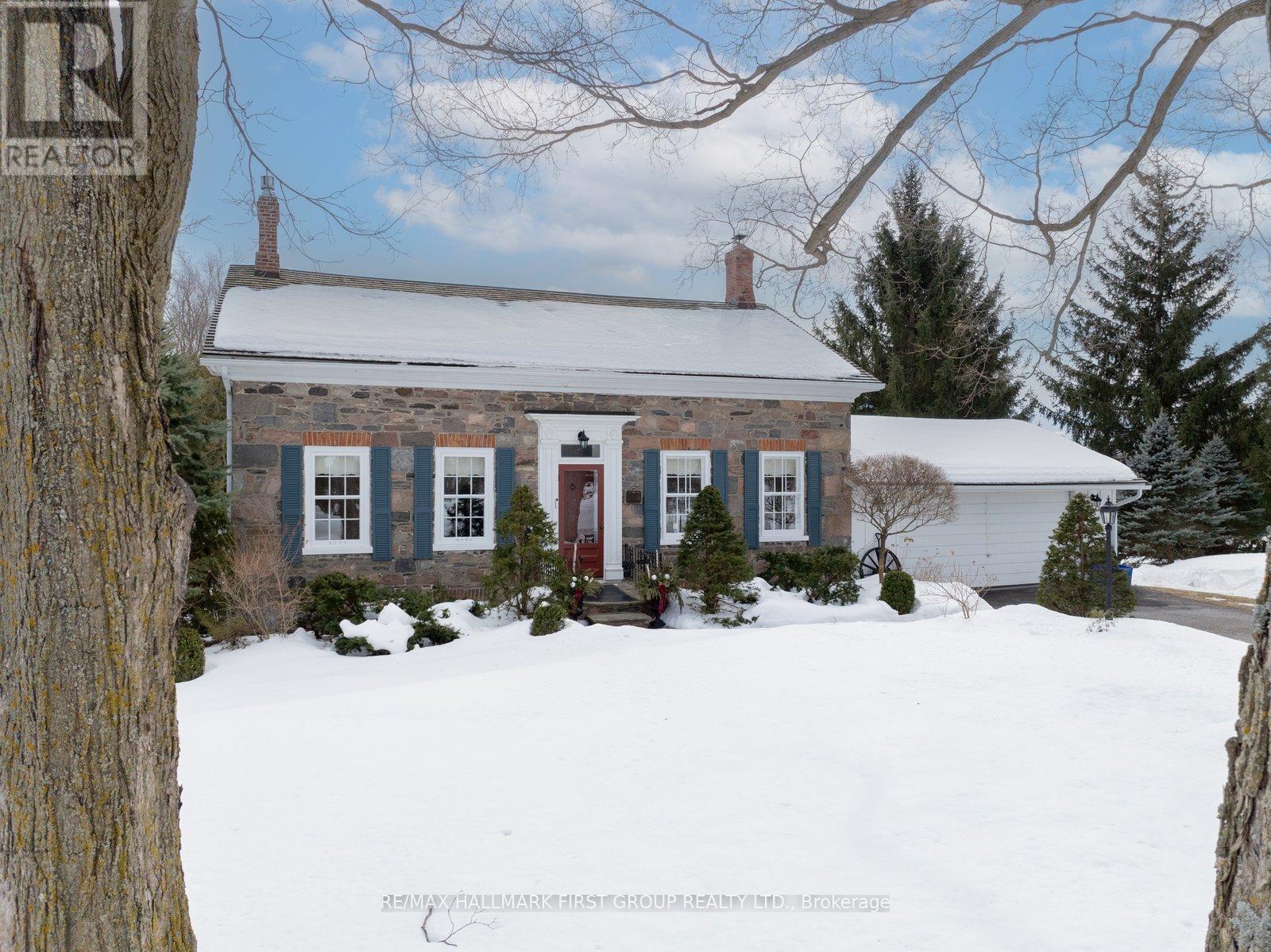 535- Myrtle Road  West