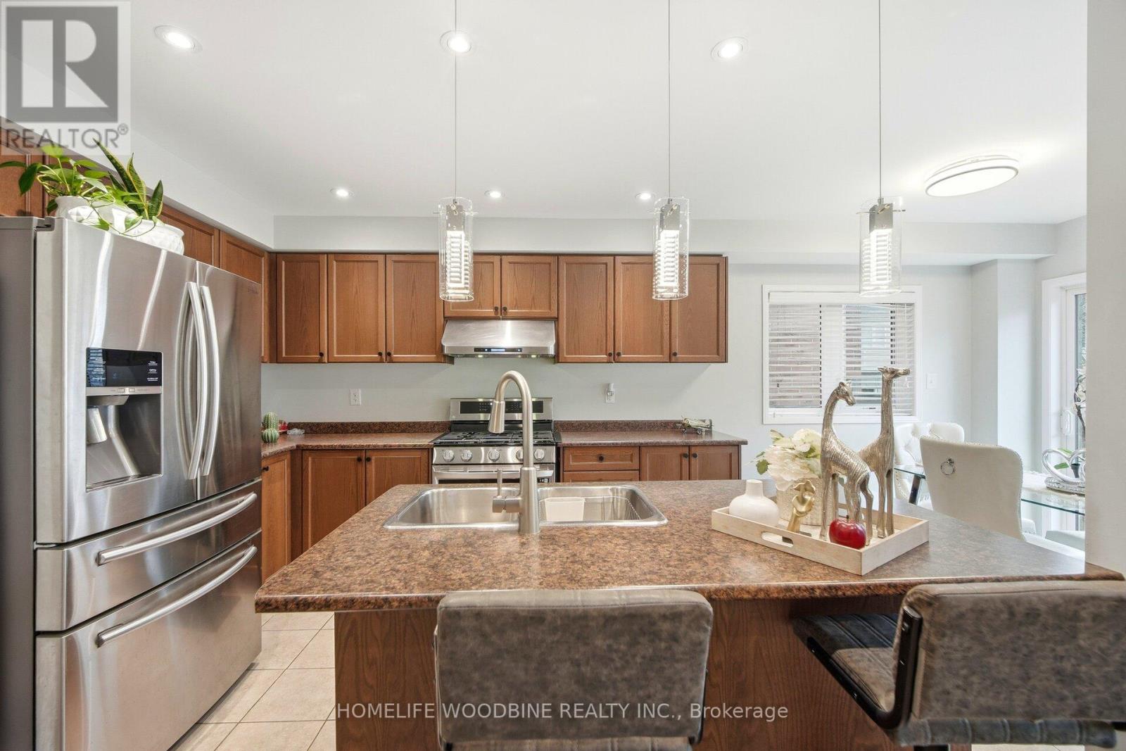 4 Bazin Road, Ajax, Ontario  L1Z 0N1 - Photo 7 - E12702876