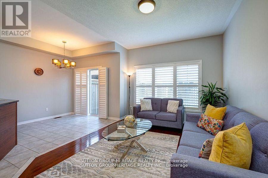 4 Hickman Road, Ajax (South East), Ontario  L1S 0C8 - Photo 13 - E12702902